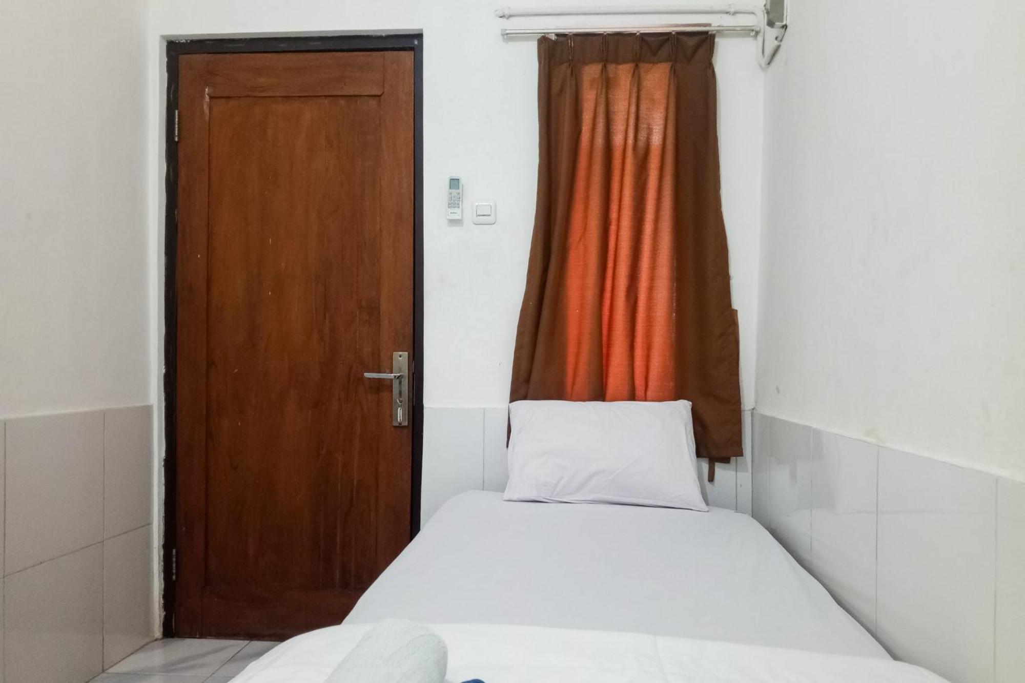 Malibu Syariah Bogor Redpartner Hotel Bagian luar foto
