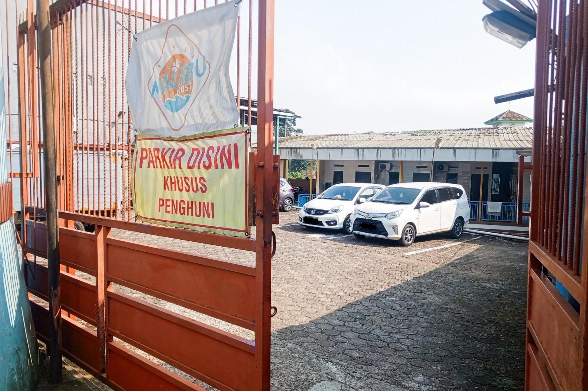 Malibu Syariah Bogor Redpartner Hotel Bagian luar foto