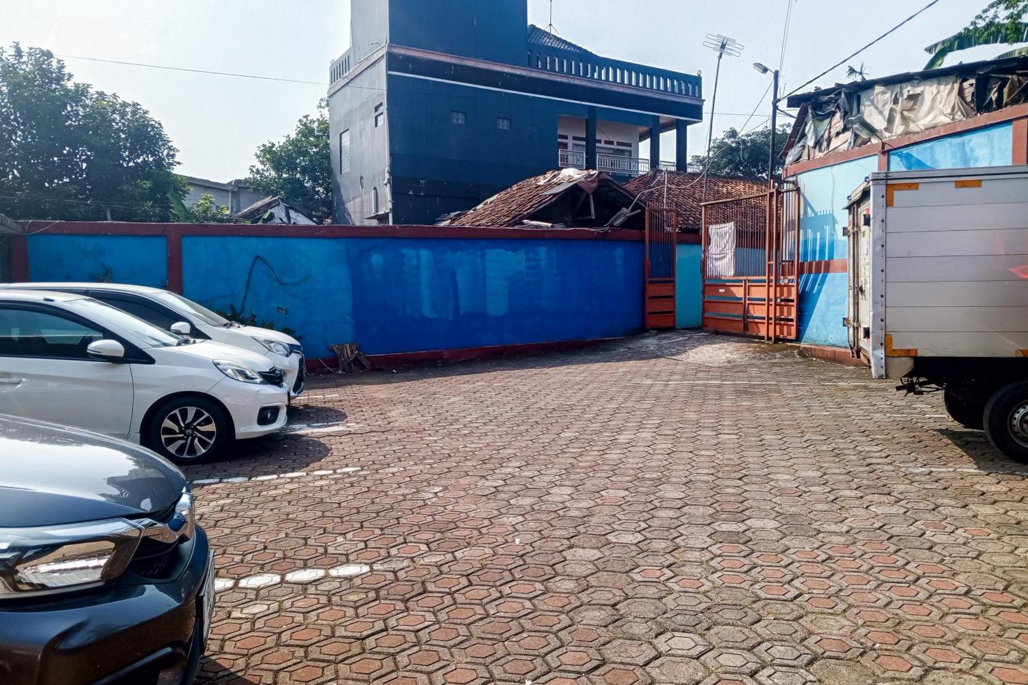 Malibu Syariah Bogor Redpartner Hotel Bagian luar foto